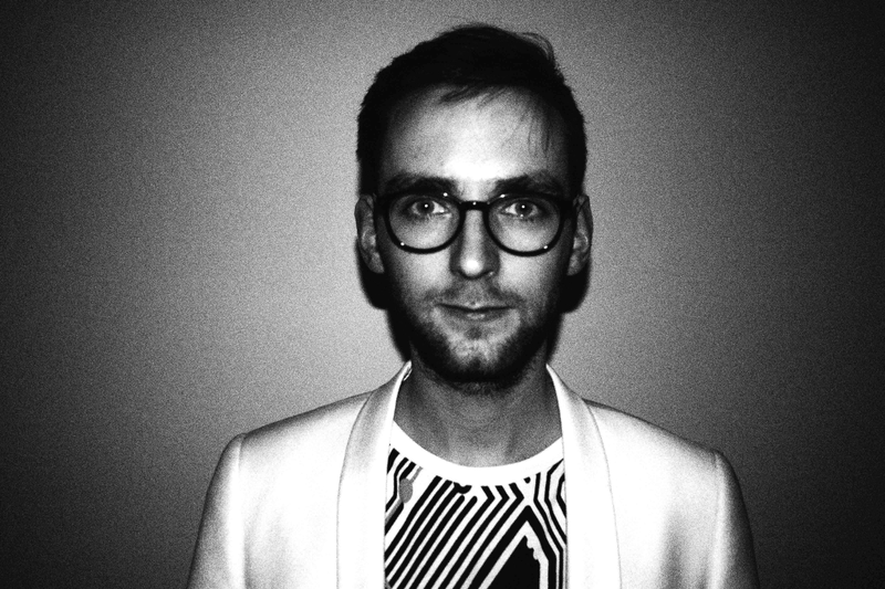 Illustration for article titled GAWKER : A HOLIDAY PARTY (MY PHOTOS)